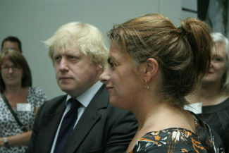 Boris Johnson and Tracey Emin together at a launch party. © Issy Eyre, Source: Wikimedia Commons