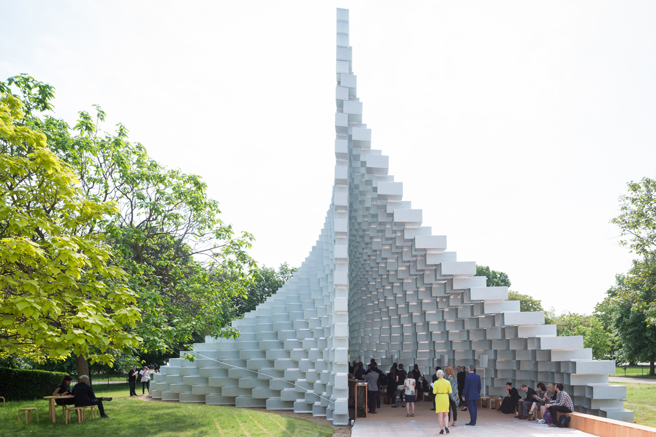 Bjarke Ingels Group, Serpentine Pavilion, 2016. © Iwan Baan