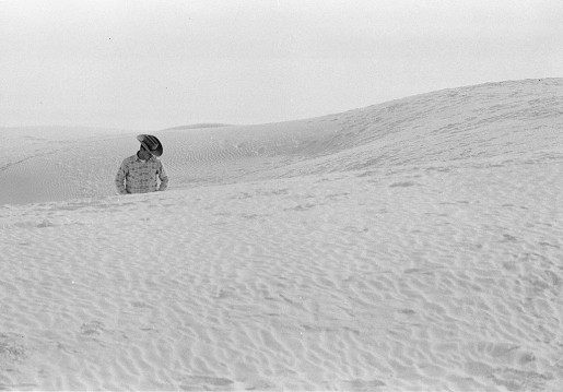 Thomas Hoepker, Cowboy in Dunes, White Sands National Park, USA, 1963