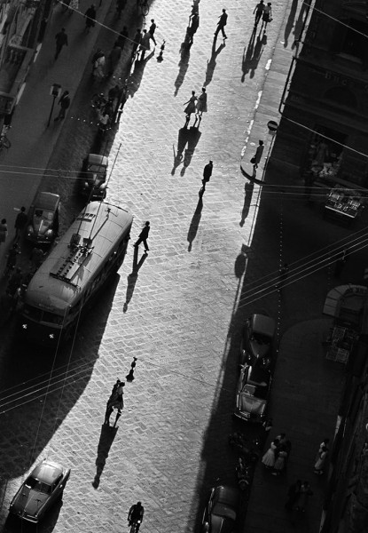 Thomas Hoepker, Shadows on a Street, Florence, Italy, 1958