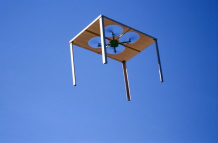 Fliegender Tisch by Roman Signer