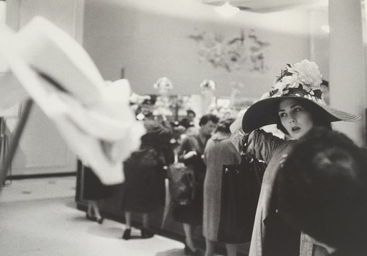 Thomas Hoepker, Woman with Hat, New York, 1960